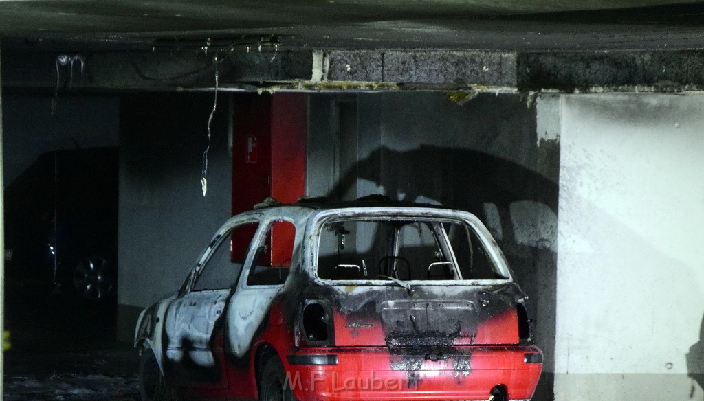 Feuer 2 Tiefgarage Koeln Hoehenhaus Ilfelder Weg P45.JPG - Miklos Laubert